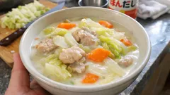 じゃがいもなしでとろとろ：白菜たっぷりのクリームシチュー（市販ルーで簡単）